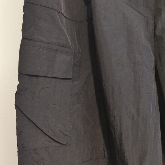 New RUE Plus Parachute Pant Size XL Black Cargo Pockets Pull Strings Y2K-115 - Picture 5 of 10